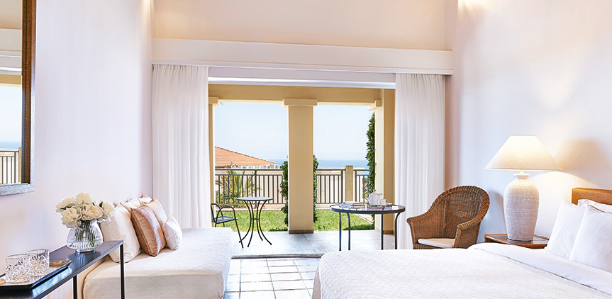 luxury-bugnalow-accommodation-side-sea-view-resort-peloponnese